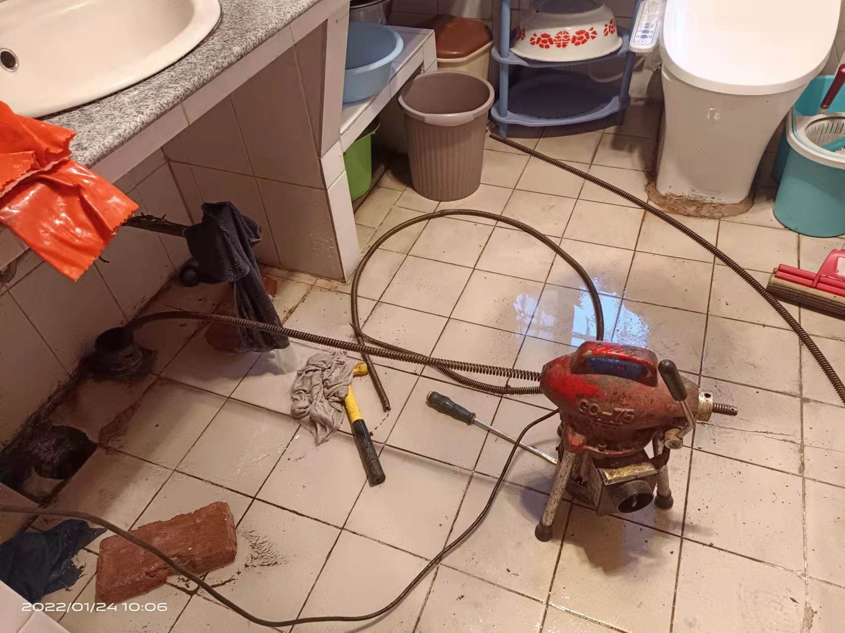 二七疏通厨房下水道，地漏疏通